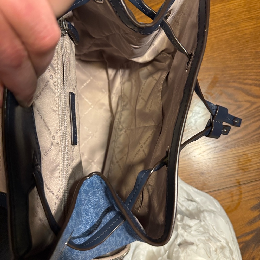 Blue Leather Backpack - Picture 2 of 6